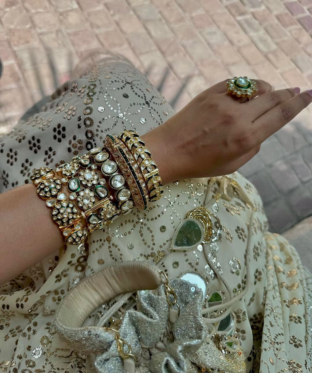 Anagha arts & jewels