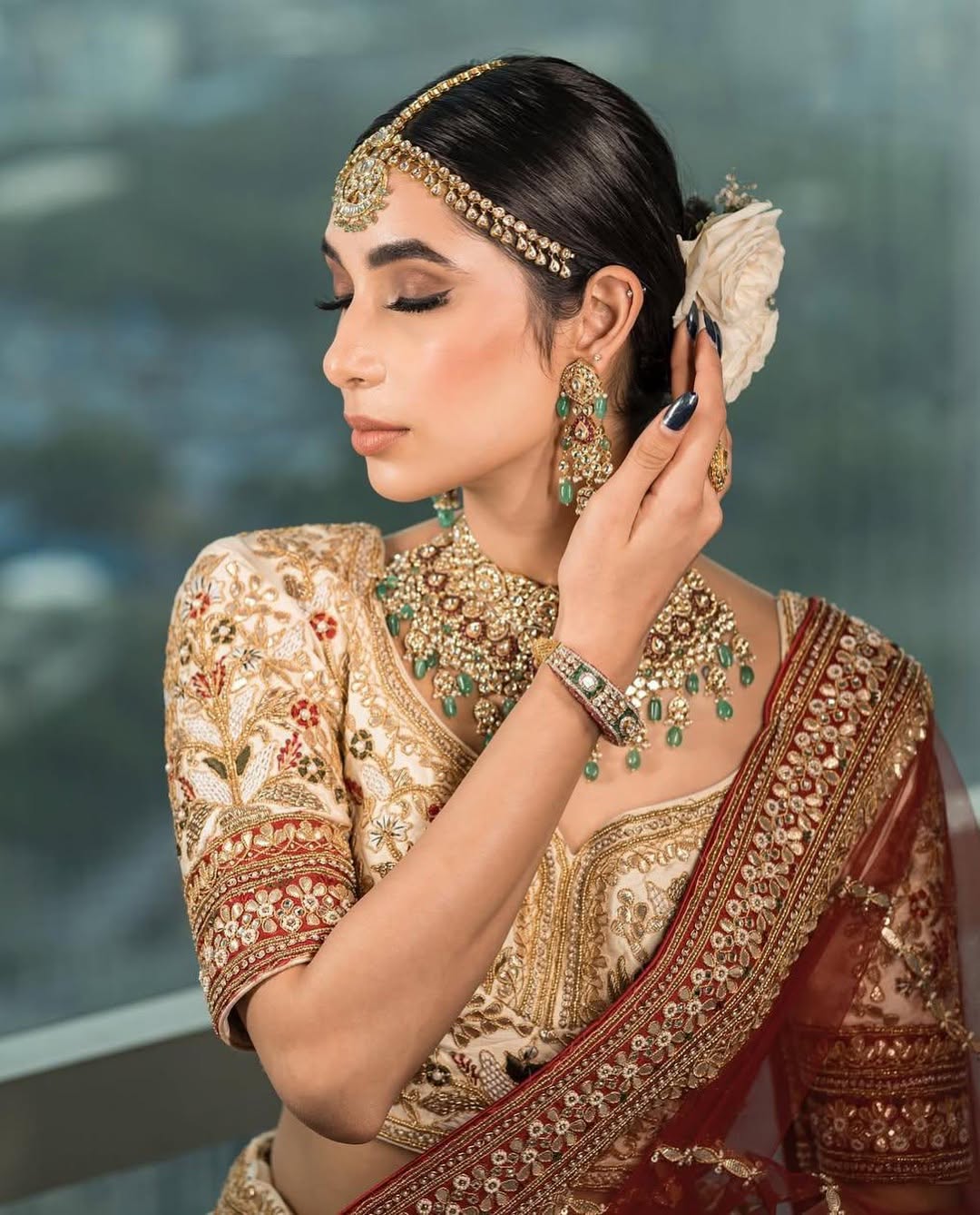 Makeupbymausam