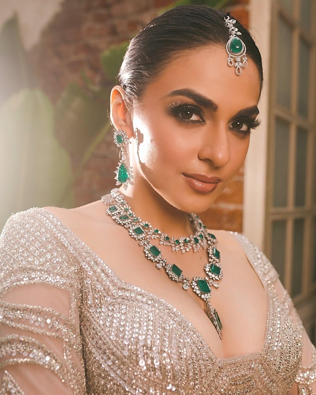 Makeupbymausam