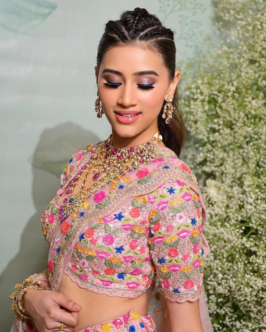 Makeupbymausam