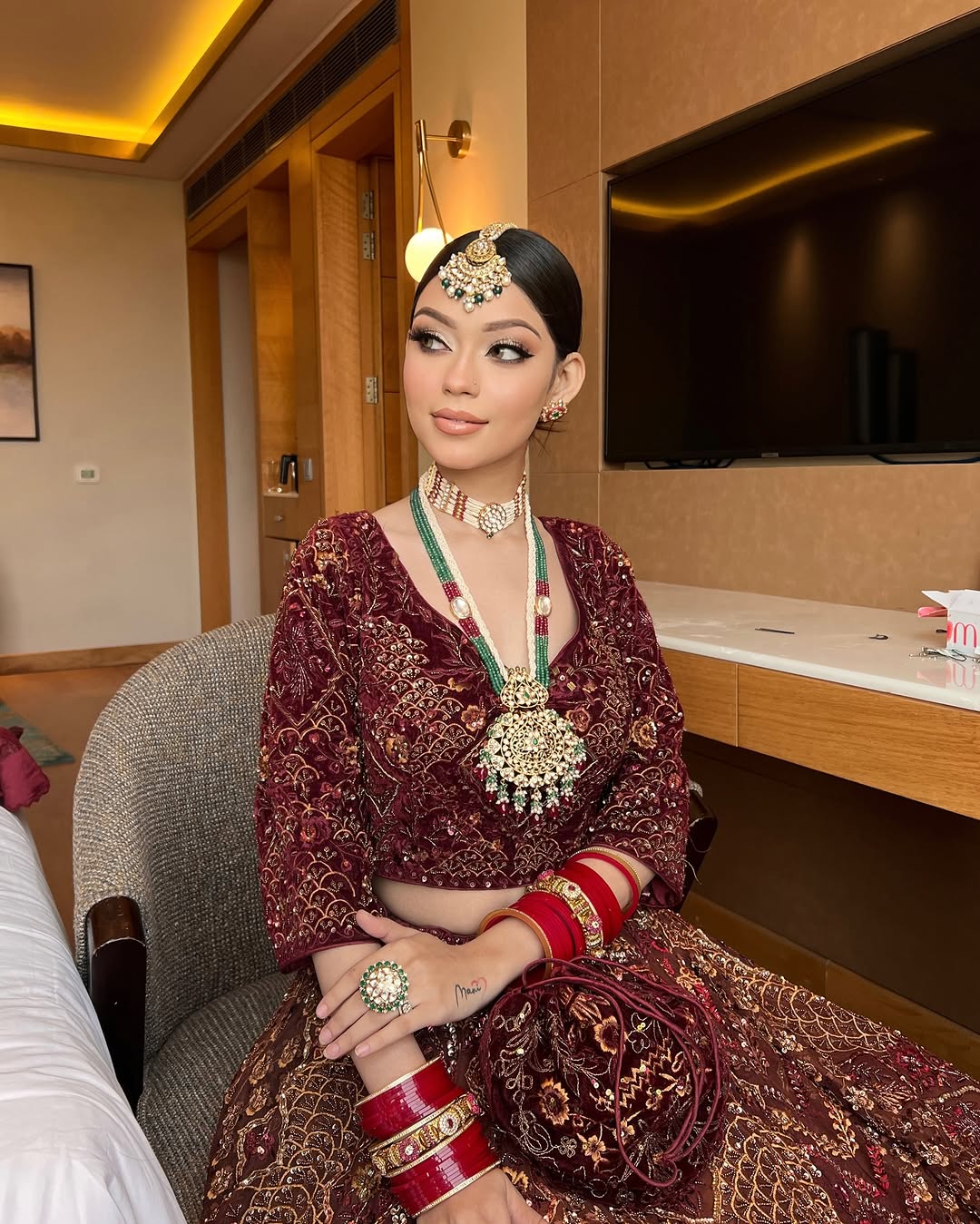 Shruti arora mua