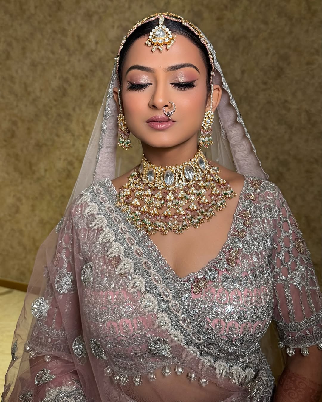 Valaari by Innayat